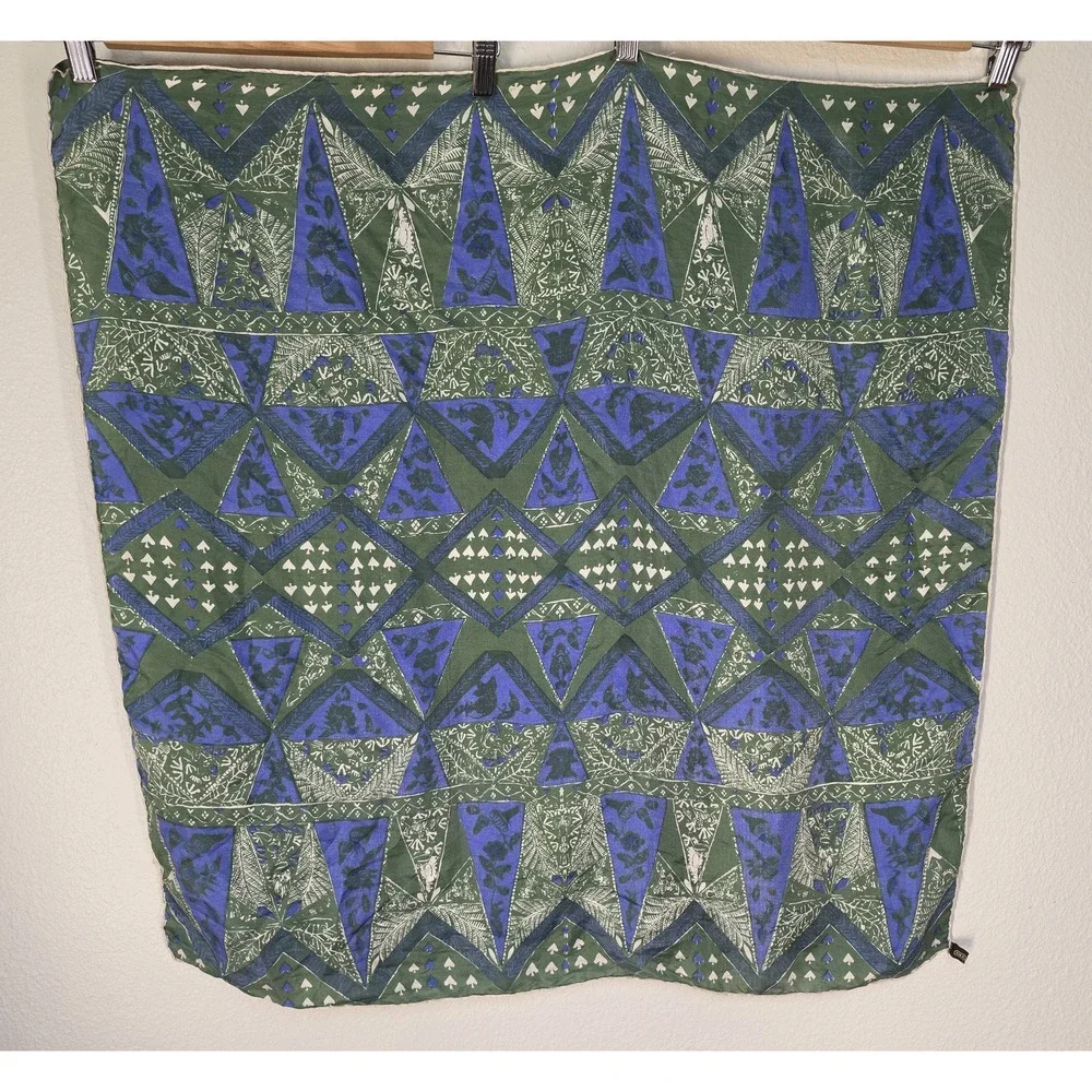 Y.N.S. Scarf Women Green Blue White Classic Rectangle Wrap Shawl